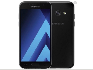 Samsung Galaxy A3 Black (SM-A320Y)